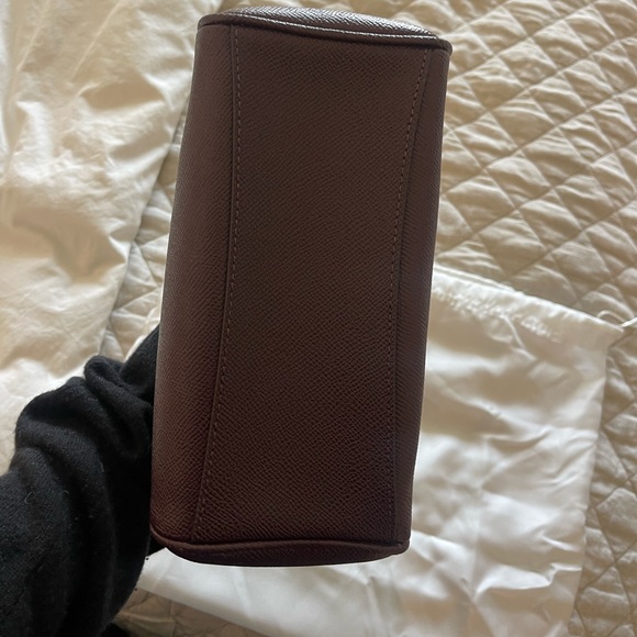 Coach cosmetic bag - Picture 3 of 4